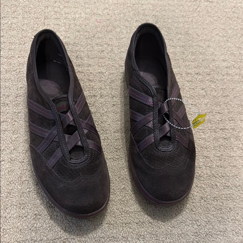 Keds Brown Slip-On Shoes for women size 7